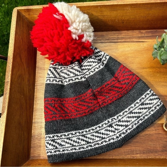 Vintage 100% Wool Top Notch Knits Pom Pom Ski Hat Cap - Picture 2 of 5